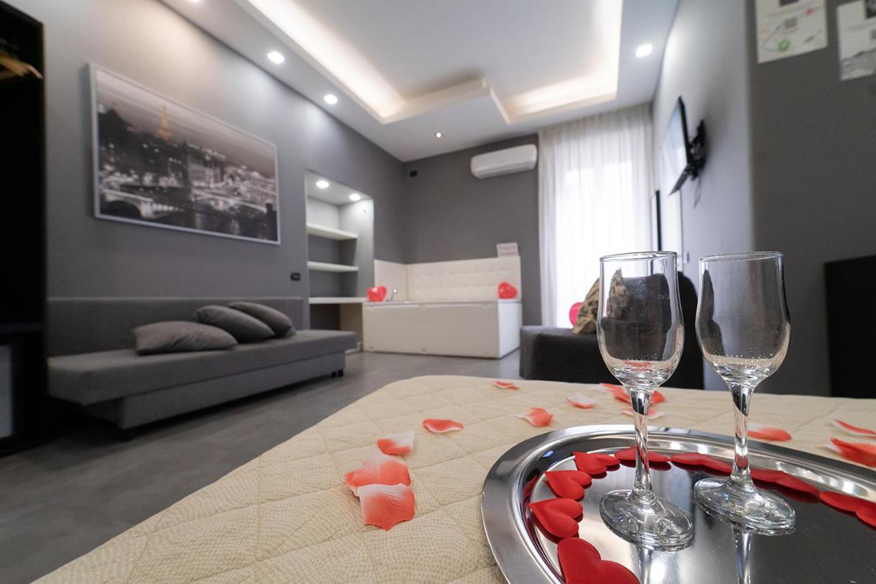 Royal Art H Spaccanapoli, By Clapa Group Εξωτερικό φωτογραφία